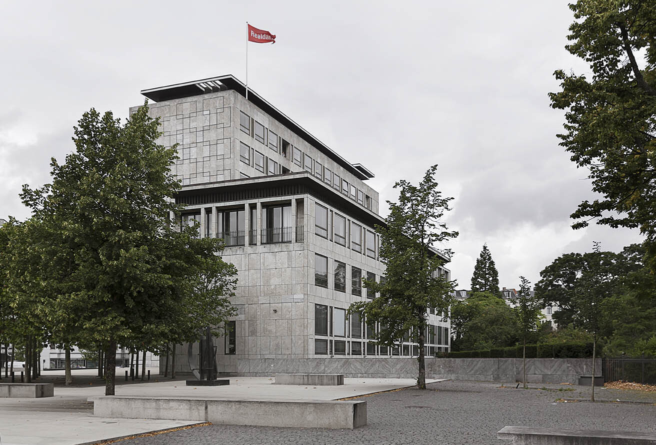 Jarmers Plads 2 - et modernistisk kontorhus